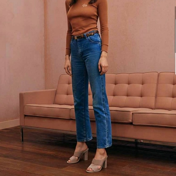 UGG Women's Celia Slide Sandal - Picture 2 of 8